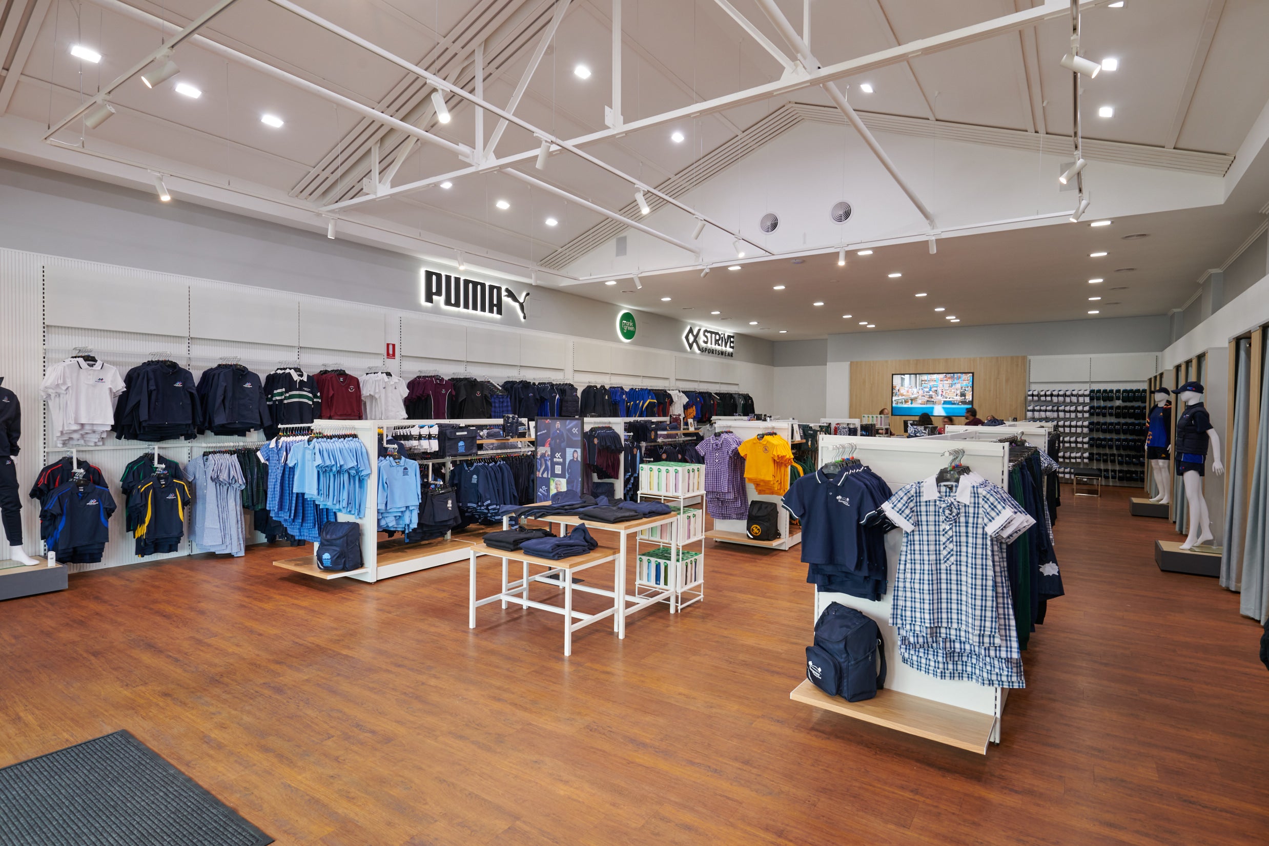 Store Locations – uniform-group